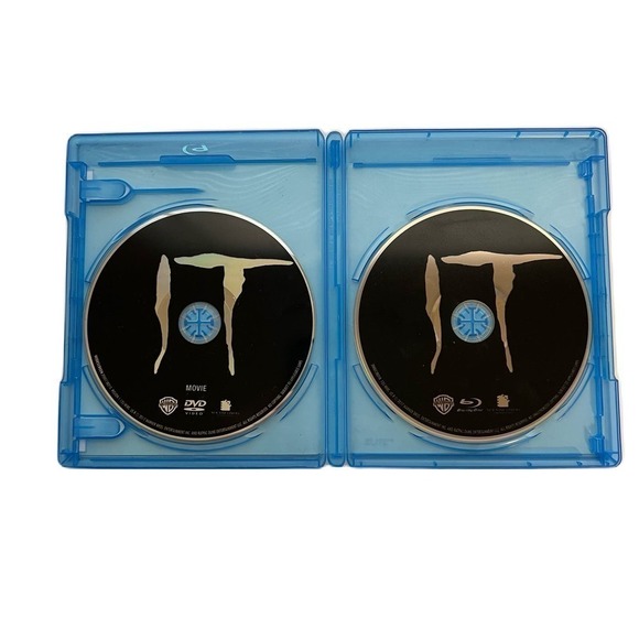 IT Movie Blu-Ray Pre-Owned - Picture 3 of 3
